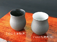 御茶碗屋つきの虫　てのひら湯呑 (黒)